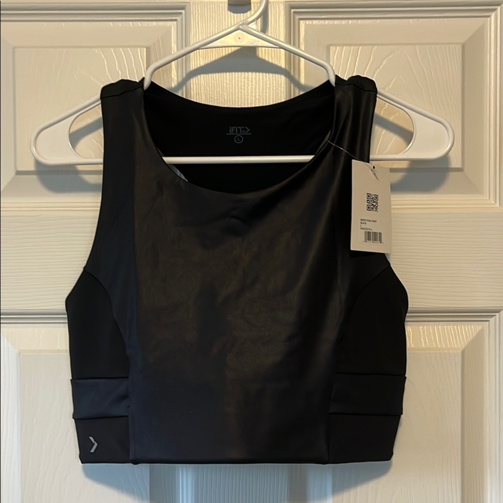 Black Sleeveless Athletic Top